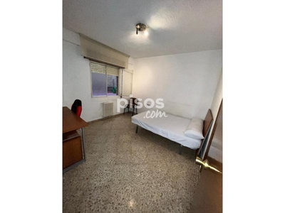 Habitaciones en C/ doctor oloriz, Granada Capital por 250€ al mes