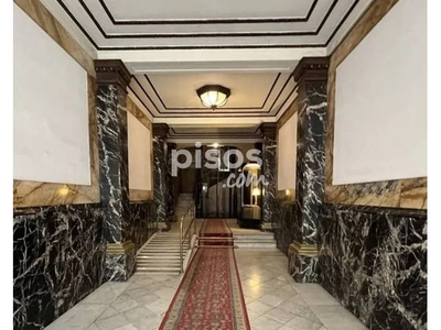 Piso en venta en Carrer de Muntaner, cerca de Carrer dels Madrazo