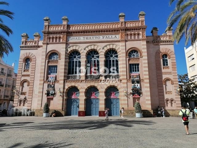 Piso en venta en El Mentidero-Teatro Falla-Alameda