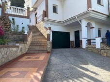 Venta Casa unifamiliar Vélez-Málaga. 364 m²