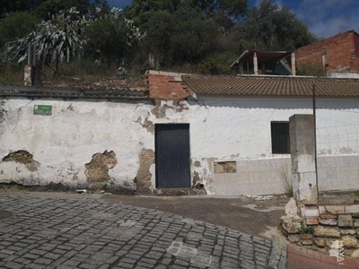 Chalet independiente con terreno en venta en la Calle Pairejas' Almodóvar del Río