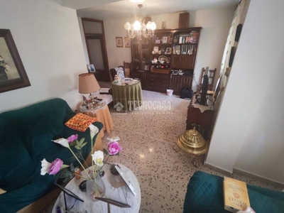 Venta Piso Málaga. Piso de tres habitaciones en Calle Don Juan de Austria 35.