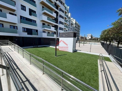 Venta Piso Vélez-Málaga. Buen estado quinta planta plaza de aparcamiento con balcón
