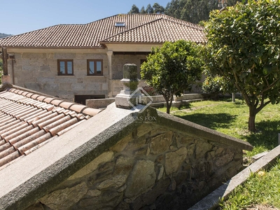 Casa / villa de 400m² en venta en Pontevedra, Galicia