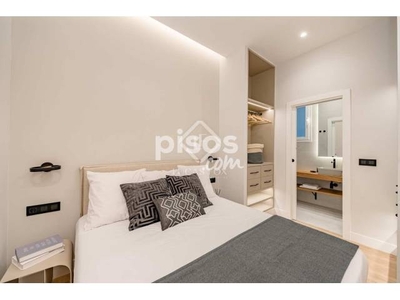 Apartamento en venta en Universidad-Malasaña