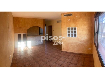 Casa adosada en venta en Calle Condesa de Chinchón, cerca de Calle de Talavera