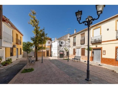 Casa adosada en venta en Calle de Andalucía, 2