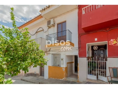 Casa adosada en venta en Calle Nueva, cerca de Calle del Castillejo