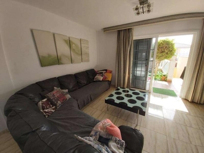 Casa adosada en venta en El Médano, Granadilla de Abona