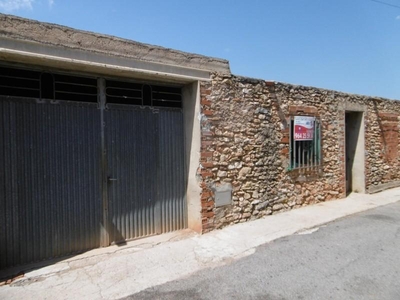 Local en venta en Vall d'Alba