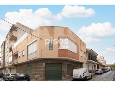 Piso en venta en Barrio Peral