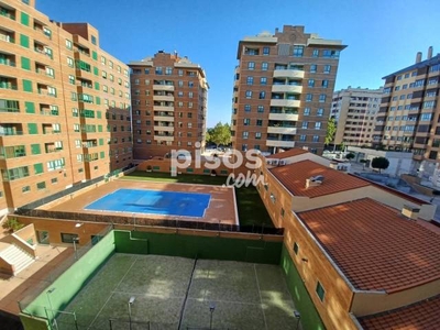 Piso en venta en Calle de Enrique Cubero