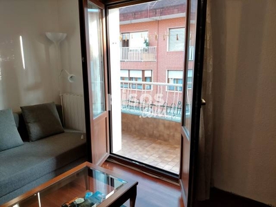 Piso en venta en Calle de las Viñas, cerca de Calle de la Cuesta del Hospital Bajo