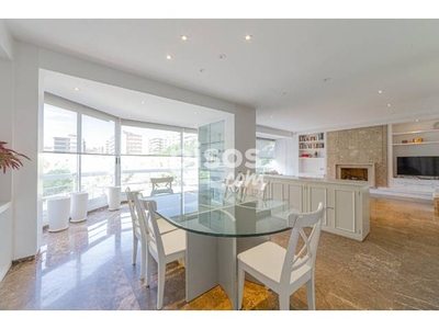 Piso en venta en Numancia - Plaza Prat de La Riba