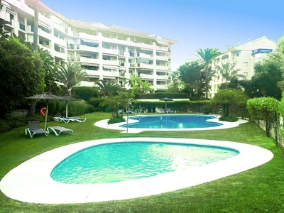 Piso en venta en San Pedro de Alcántara, Marbella