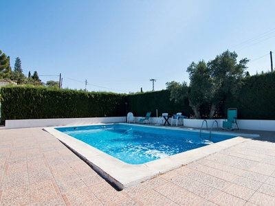 Venta de casa con piscina y terraza en Las Gabias, Gabias (Las)