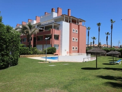 Alquiler de piso en calle Ribera de la Tenca de 2 habitaciones con terraza y piscina