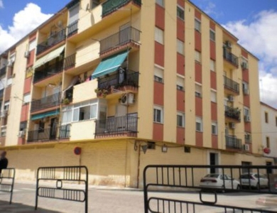 Alquiler de piso en travesía Moredal de 4 habitaciones con terraza y aire acondicionado