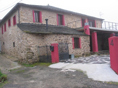 Casa En A Pobra do Brollón, Lugo