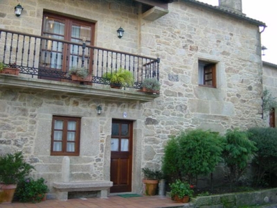 Casa En Lousame, A Coruña