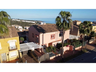 Casa en venta en La Línea de la Concepción, Cádiz
