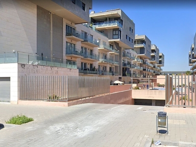 Garaje en venta en Badalona de 12 m²