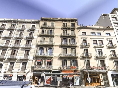 Local en venta en Barcelona de 217 m²