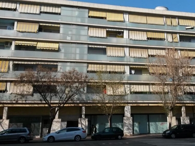 Local en venta en El Prat De Llobregat de 144 m²