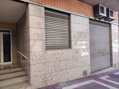 Local en venta en Olesa De Montserrat de 60 m²