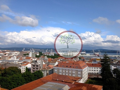 Piso en alquiler en Canido de 3 habitaciones con terraza y muebles