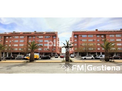 Piso en venta en Avenida del Mar Mediterráneo, cerca de Calle de Mercurio