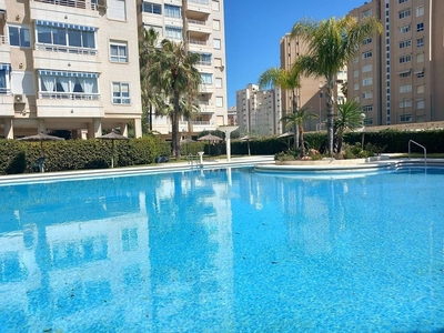 Piso en venta en Playa de San Juan de 3 habitaciones con piscina y garaje