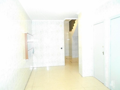 Piso en venta en Riaño - Los Barros de 3 habitaciones con ascensor