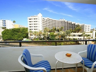 Alquiler de apartamento en calle San Bartolome de Tirajana de 1 habitación con terraza y piscina