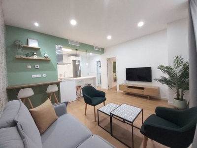 Alquiler de piso en Playamar de 1 habitación con muebles y aire acondicionado