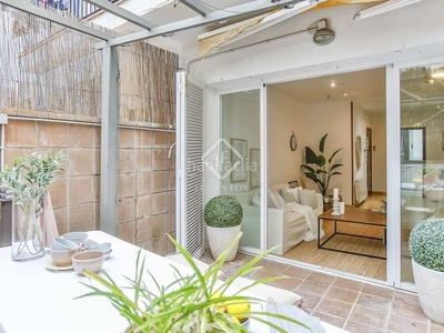 Piso de 3 dormitorios con jardín de 20 m² en venta , barcelona en Sitges