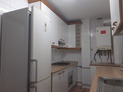 Piso con 4 habitaciones con ascensor, calefacción y aire acondicionado en Torrejón de Ardoz