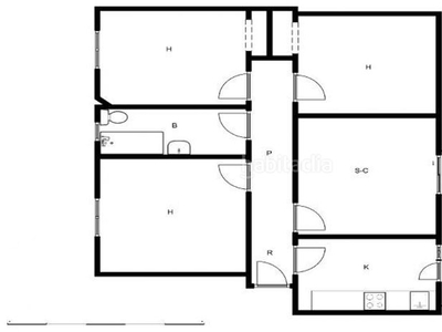 Piso con 5 habitaciones en Calle Pinto-San Roque Parla