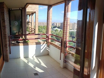 Piso en alquiler en calle Andador de Luis Puntes Zaragoza de 3 habitaciones con terraza y garaje