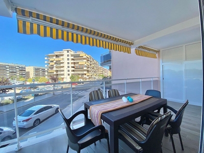 Piso en alquiler en calle Enrico Caruso de 2 habitaciones con terraza y muebles