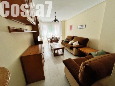 Piso en venta en Noja de 2 habitaciones con terraza y piscina