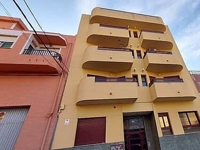 Venta de piso en Almenara de 2 habitaciones con ascensor