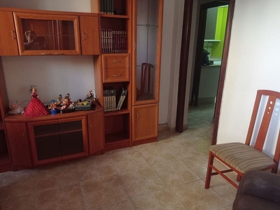 Venta de piso en calle Gonzalez Besada de 2 habitaciones y 46 m²