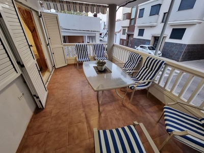 Venta de piso en Chilches (Castellón/Castelló) de 3 habitaciones con terraza y muebles