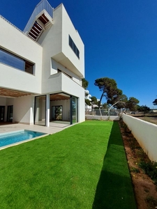 Venta de piso nuevo en Salines (Ses) de 3 habitaciones y 216 m²