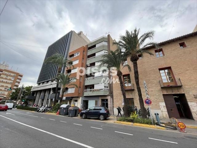 Piso en venta en Carrer de Ramón y Cajal