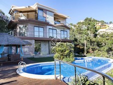 Villa con vista al mar en venta en Lloret de Mar, Costa Brava