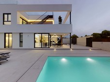 Casa / villa de 241m² en venta en Finestrat, Costa Blanca