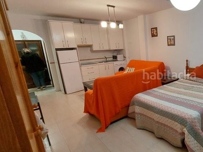 Alquiler apartamento amueblado con ascensor, calefacción y aire acondicionado en Málaga