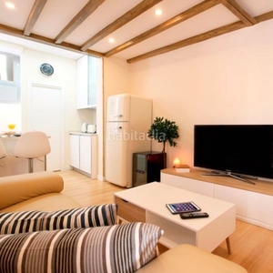 Alquiler apartamento atractivo apartamento duplex cerca de la puerta del Sol en Madrid